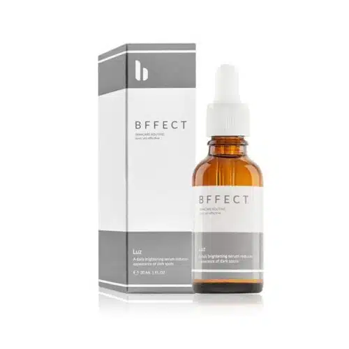 Formotopia Luz whitening serum bottle