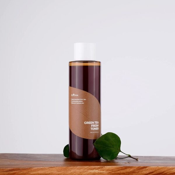 Isntree Green Tea Toner bottle
