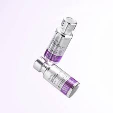 VT Reedle Shot lifting serum bottle